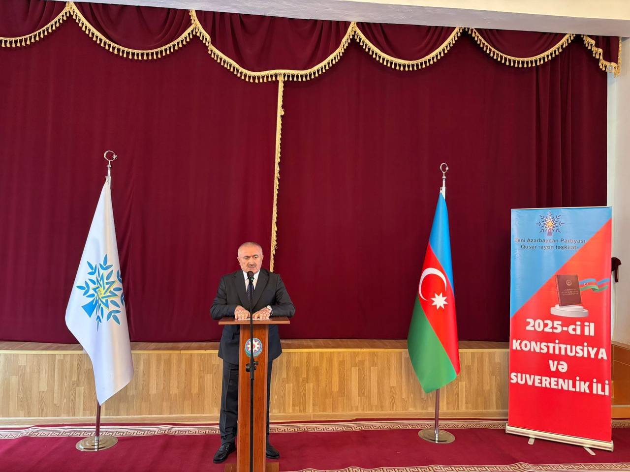 Qusarda Dövlət Müstəqilliyinin Bərpası Gününə həsr olunmuş konfrans keçirildi - FOTO