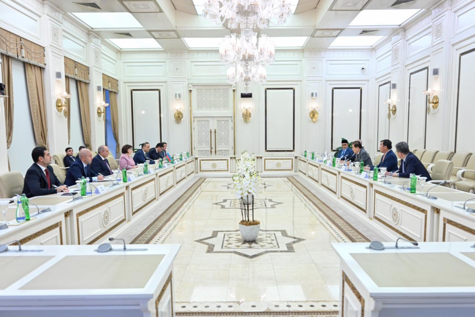 Milli Məclisdə ICAPP nümayəndə heyəti ilə görüş keçirildi - FOTO Milli Məclisdə ICAPP nümayəndə heyəti ilə görüş keçirildi - FOTO