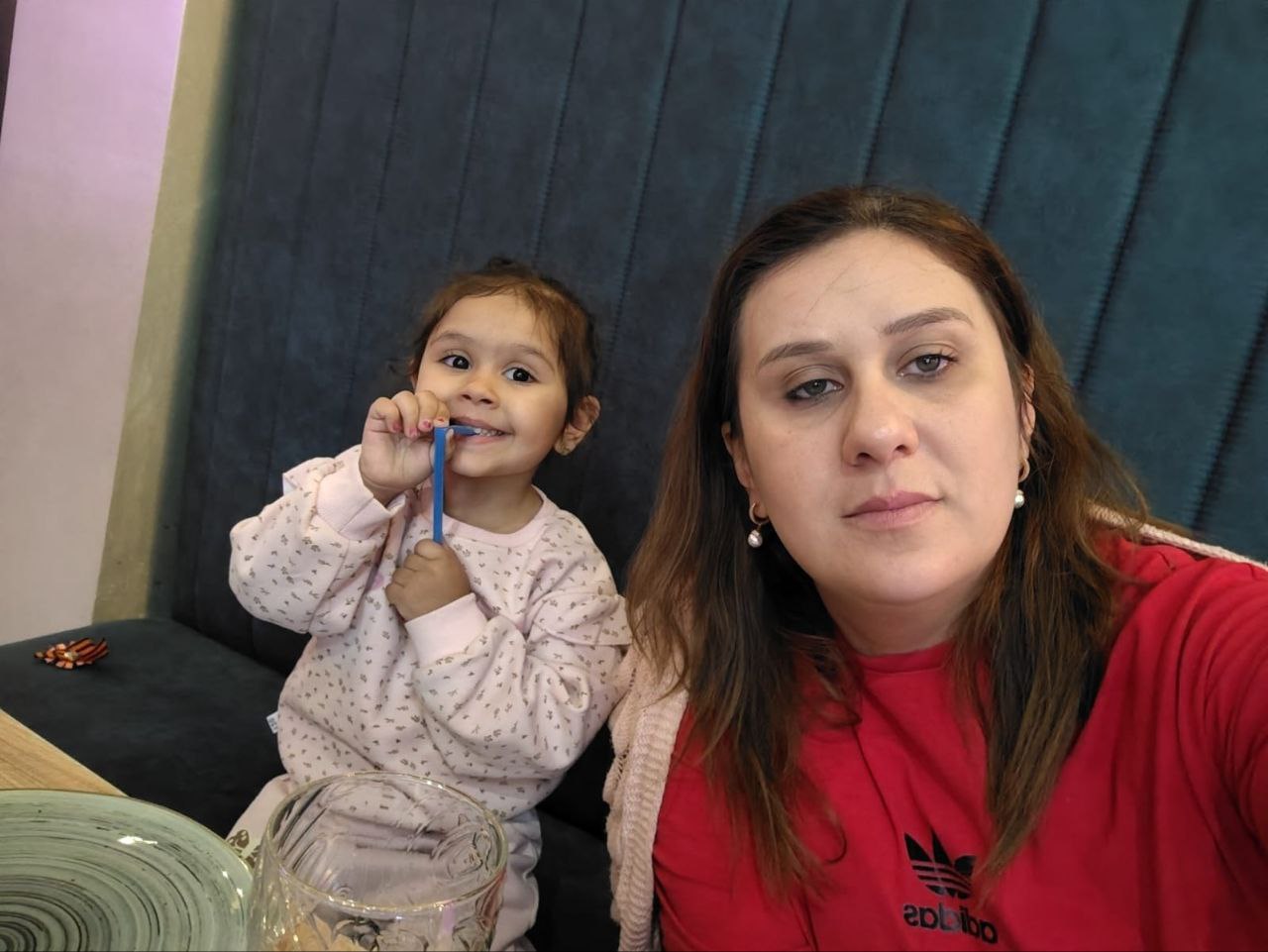 Qaxda qəzaya düşən ana və 3 yaşlı qızının SON DURUMU