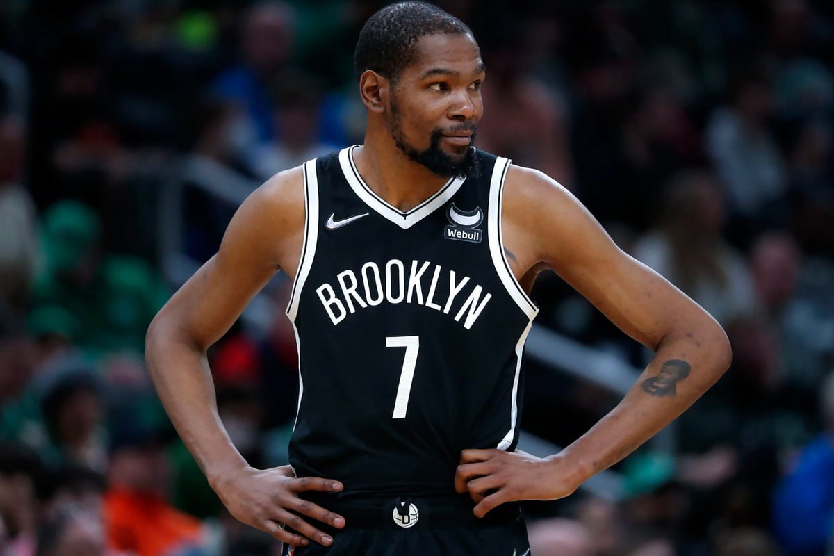 NBA tarixinin ən çox qazanan oyunçusu oldu