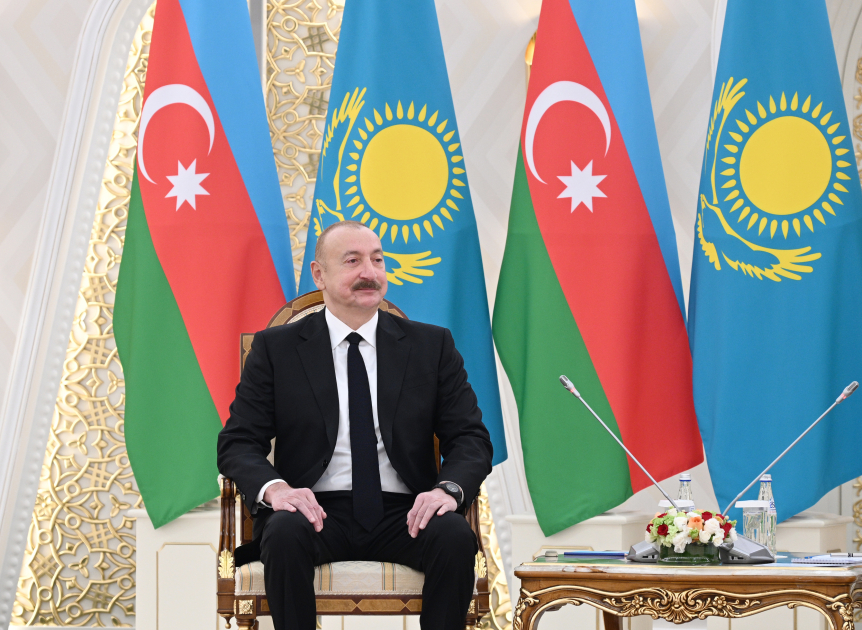 İlham Əliyev: “Azərbaycan Ermənistan istiqamətində yük daşımalarına bütün məhdudiyyətləri ləğv etdi” İlham Əliyev: “Azərbaycan Ermənistan istiqamətində yük daşımalarına bütün məhdudiyyətləri ləğv etdi”