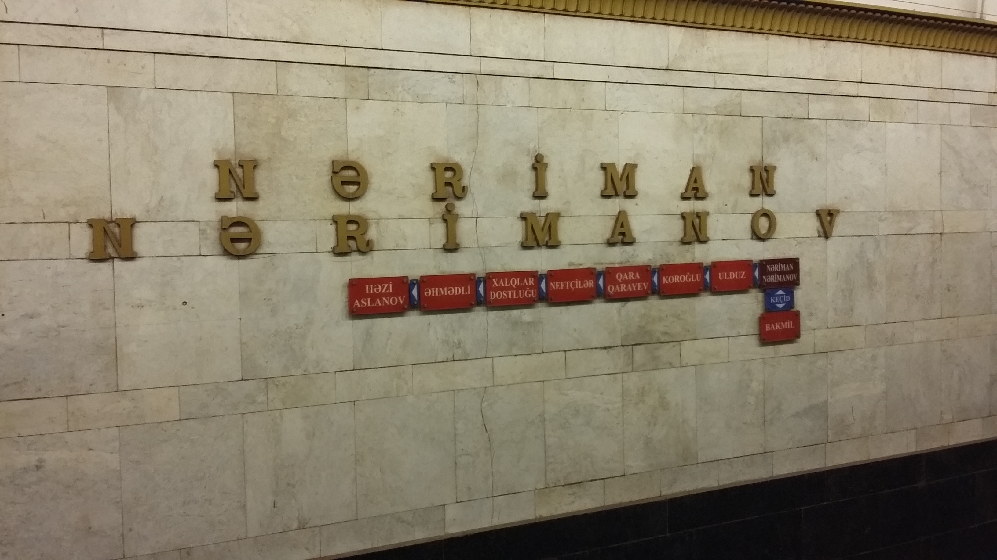 Nərimanov metrosunda ölüm hadisəsi BAŞ VERİB - FOTO Nərimanov metrosunda ölüm hadisəsi BAŞ VERİB - FOTO