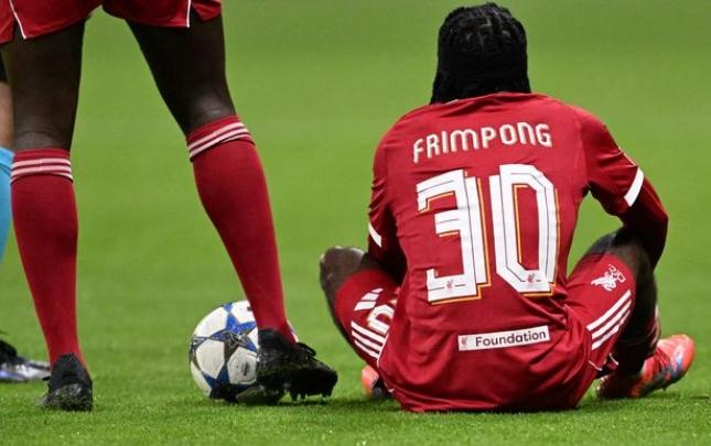 “Liverpul”un müdafiəçisi sıradan çıxdı