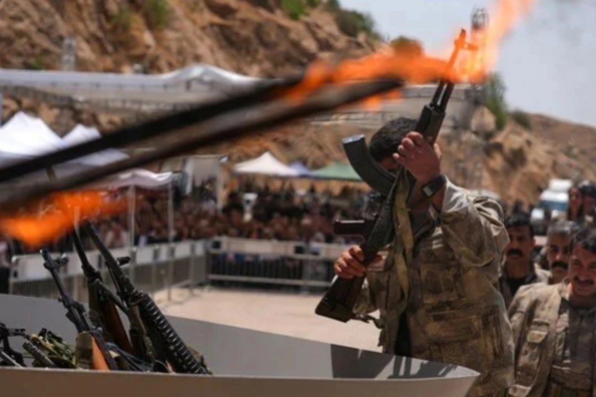 PKK Türkiyə ilə sərhəddəki düşərgə və mağaraları boşaldacaq - FOTO PKK Türkiyə ilə sərhəddəki düşərgə və mağaraları boşaldacaq - FOTO