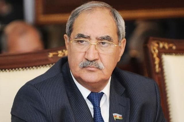 Fəzail Ağamalının gizlətdiyi oğlu üzə çıxdı – BU ÖLKƏDƏ YAŞAYIRMIŞ Fəzail Ağamalının gizlətdiyi oğlu üzə çıxdı – BU ÖLKƏDƏ YAŞAYIRMIŞ