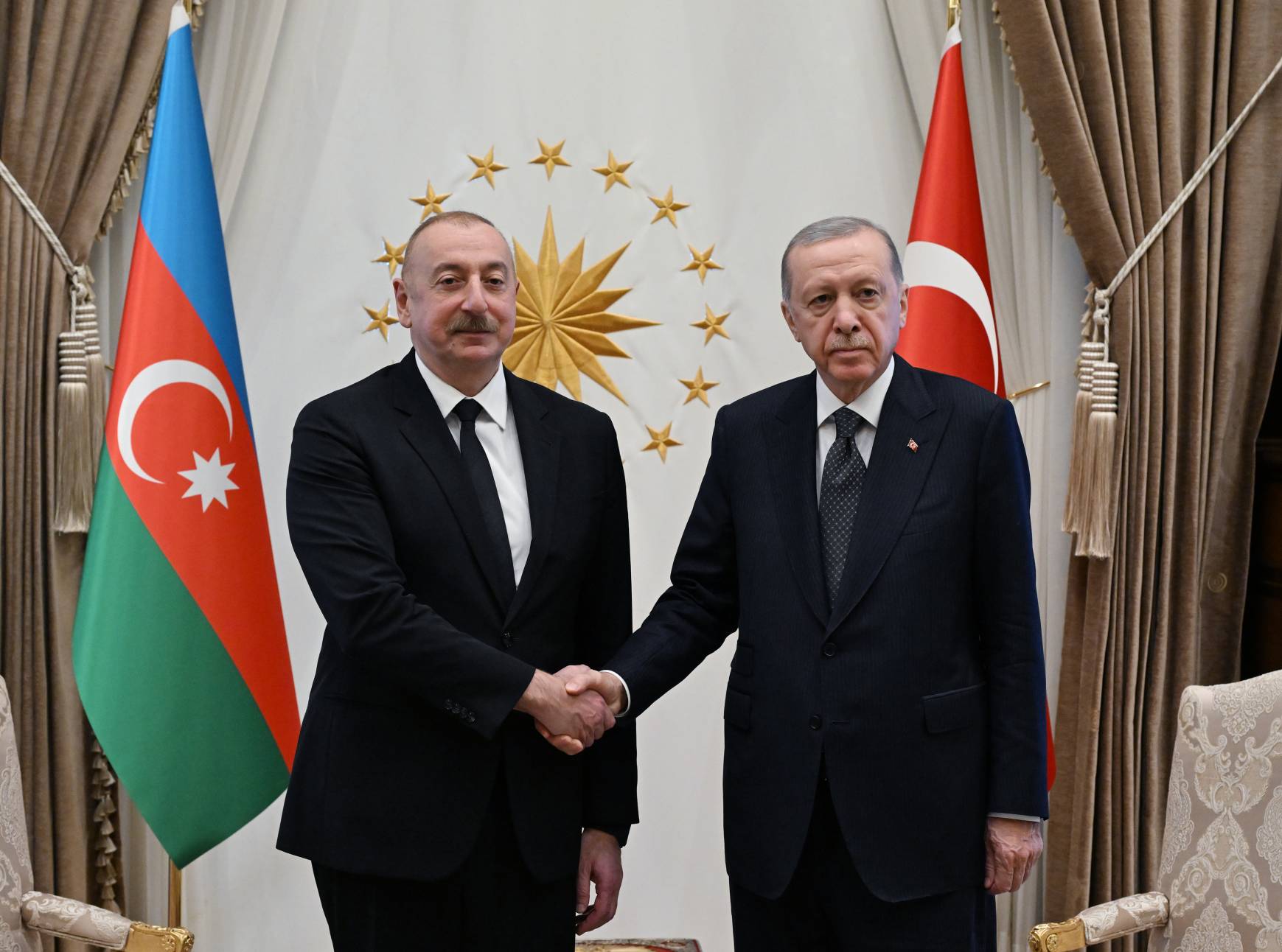 Prezident İlham Əliyev Rəcəb Tayyib Ərdoğanı TƏBRİK ETDİ Prezident İlham Əliyev Rəcəb Tayyib Ərdoğanı TƏBRİK ETDİ
