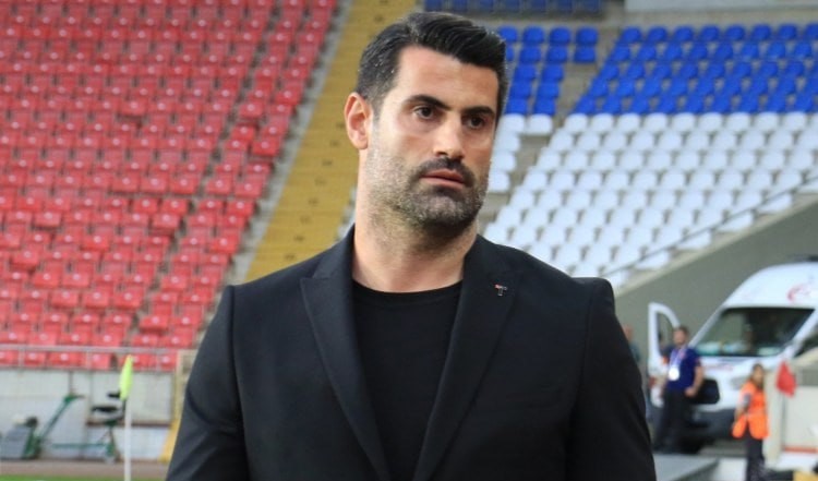 Volkan Dəmirəl Superliqa klubunun baş məşqçisi oldu - FOTO Volkan Dəmirəl Superliqa klubunun baş məşqçisi oldu - FOTO