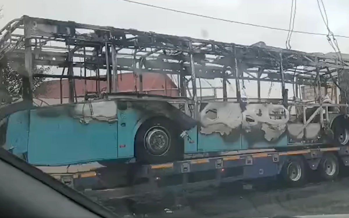 SON DƏQİQƏ: Bakıda sərnişin avtobusu yanaraq KÜL OLDU – VİDEO SON DƏQİQƏ: Bakıda sərnişin avtobusu yanaraq KÜL OLDU – VİDEO