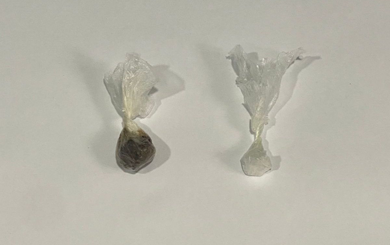 Həbsdəki həyat yoldaşına gödəkçənin cibində narkotik göndərdi – FOTO Həbsdəki həyat yoldaşına gödəkçənin cibində narkotik göndərdi – FOTO