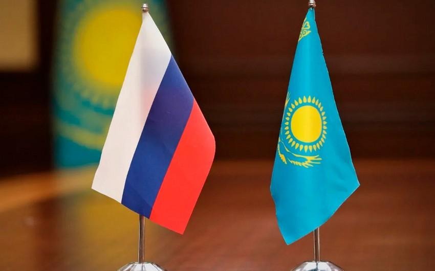 Qazaxıstan sərhəddən Rusiyanın 10 minədək yük maşınını buraxmır – SƏBƏB - VİDEO Qazaxıstan sərhəddən Rusiyanın 10 minədək yük maşınını buraxmır – SƏBƏB - VİDEO