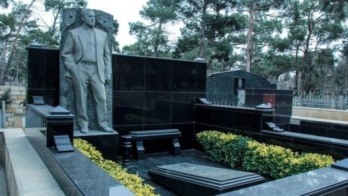 Bu kənddə bahalı baş daşları QADAĞAN EDİLDİ – Digər bölgələrdə də oxşar addım ATILACAQ? Bu kənddə bahalı baş daşları QADAĞAN EDİLDİ – Digər bölgələrdə də oxşar addım ATILACAQ?