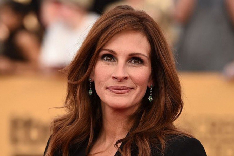 Culiya Roberts əsl adını AÇIQLADI Culiya Roberts əsl adını AÇIQLADI