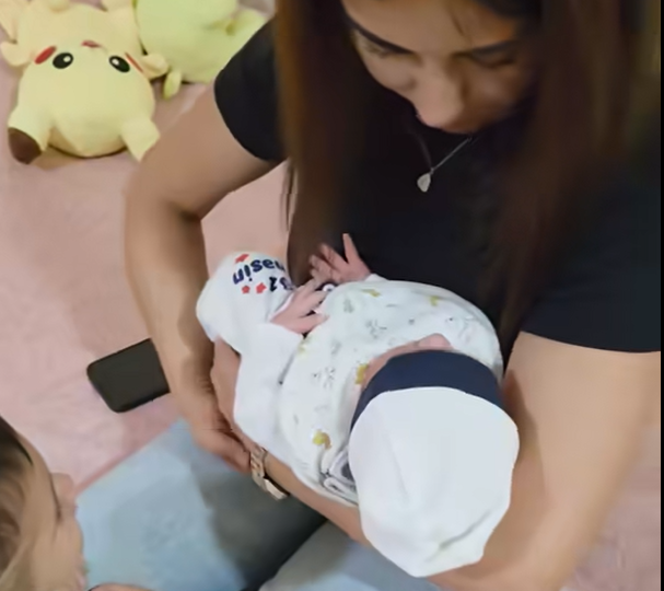 Azərbaycanda 16 yaşında ana olan yeniyetmə körpəsindən İMTİNA ETDİ - VİDEO