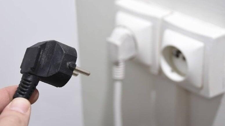 Axşam bu cihazı mütləq cərəyandan ayırın: nə televizor, nə də telefon adapteridir Axşam bu cihazı mütləq cərəyandan ayırın: nə televizor, nə də telefon adapteridir