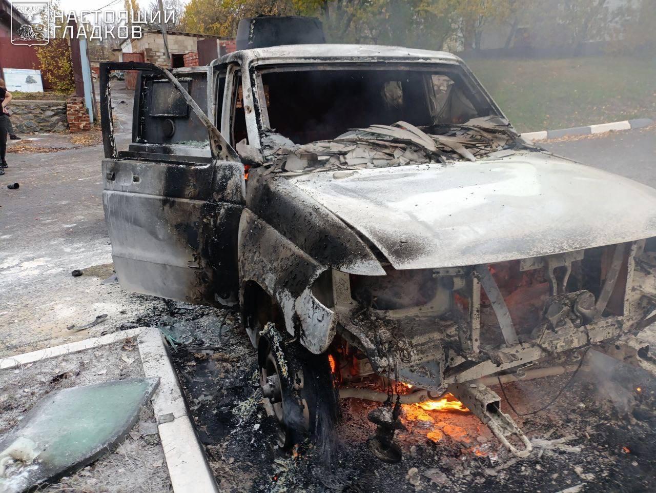 Belqorod merinin avtomobilinə dron düşdü - FOTO Belqorod merinin avtomobilinə dron düşdü - FOTO