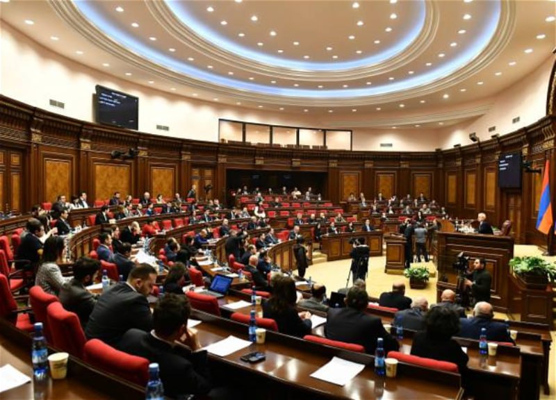 Paşinyanın adamları müxalif deputatların “ermənilərin Qarabağa qayıdışı” ilə bağlı layihəsinə səs vermədi - FOTO