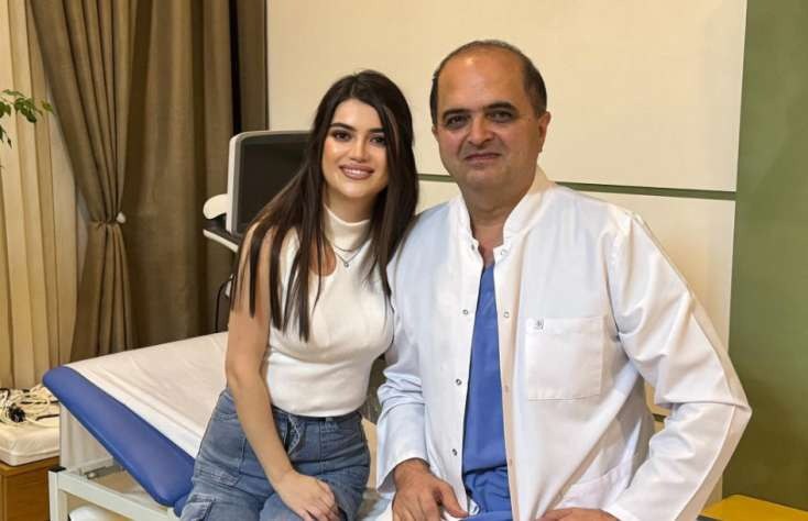 Xilas etdiyi 5 yaşlı qızla 20 il sonra görüşdü – FOTO Xilas etdiyi 5 yaşlı qızla 20 il sonra görüşdü – FOTO