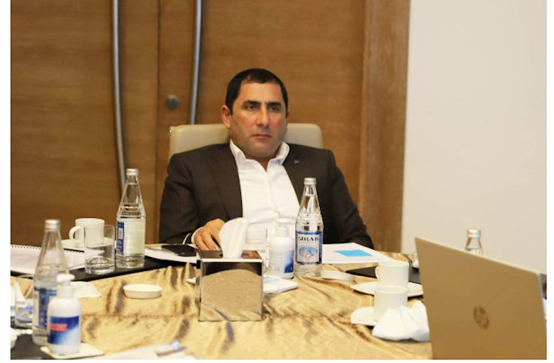 “Avrora”nın poetik rəhbərinin görüntüləri — VİDEO “Avrora”nın poetik rəhbərinin görüntüləri — VİDEO