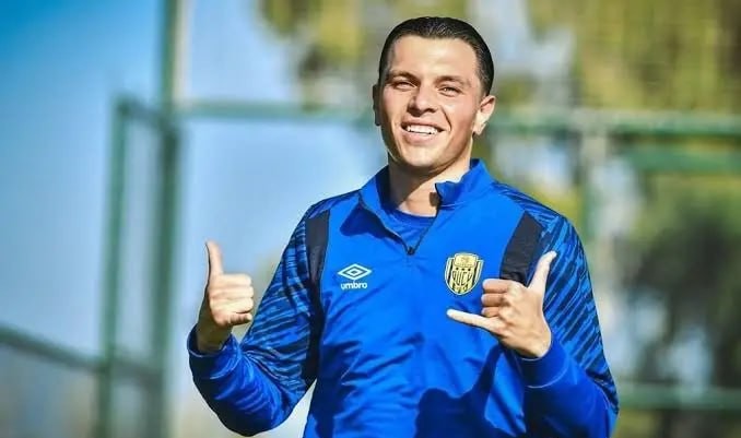 Millimizin hücumçusu Polşa klubunu TƏRK EDƏCƏK Millimizin hücumçusu Polşa klubunu TƏRK EDƏCƏK