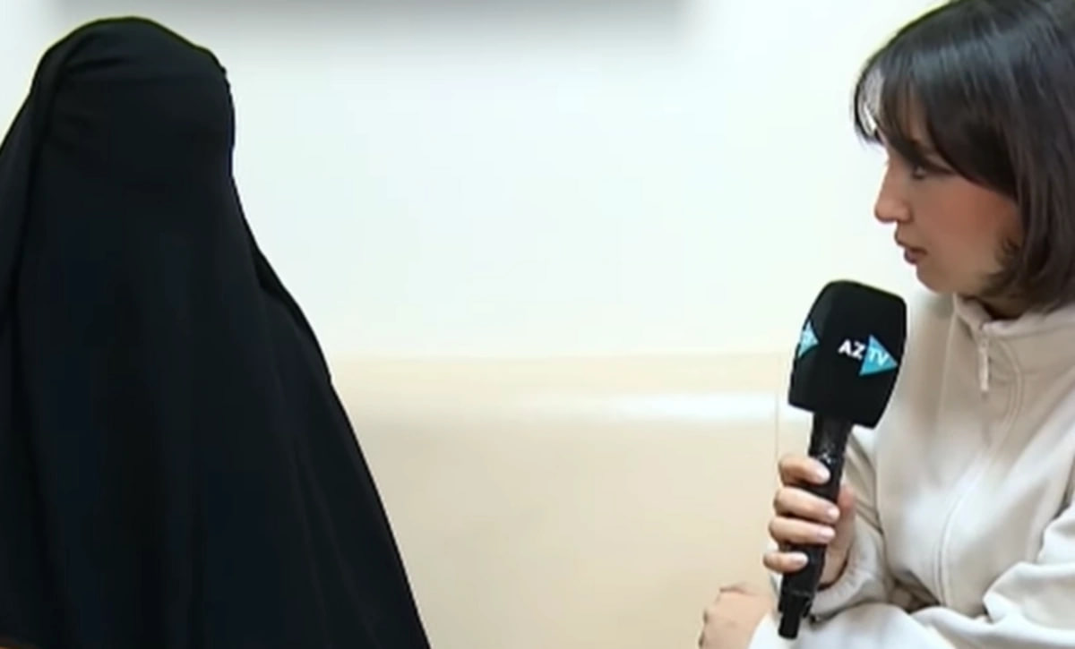 Suriyadan qayıdan azərbaycanlılar: "Keçmişdən gələcəyə dönmüş kimi hiss edirəm" – VİDEO Suriyadan qayıdan azərbaycanlılar: "Keçmişdən gələcəyə dönmüş kimi hiss edirəm" – VİDEO