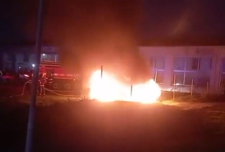 Masallıda sürücü öz maşınını YANDIRDI Masallıda sürücü öz maşınını YANDIRDI