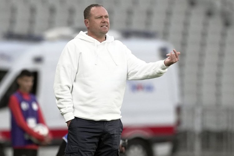 Türkiyə klubunda baş məşqçi İSTEFASI Türkiyə klubunda baş məşqçi İSTEFASI