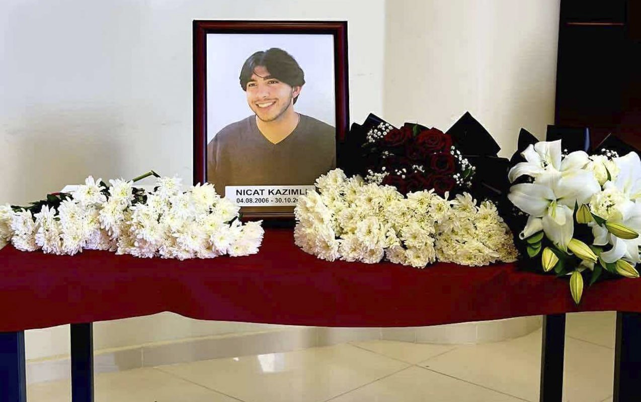 Azərbaycanlı tələbə Türkiyədə faciəvi şəkildə dünyasını dəyişdi – FOTO Azərbaycanlı tələbə Türkiyədə faciəvi şəkildə dünyasını dəyişdi – FOTO