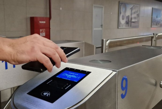 Bu metro stansiyalarında bank kartı ilə ödəniş MÜMKÜN OLACAQ – FOTO Bu metro stansiyalarında bank kartı ilə ödəniş MÜMKÜN OLACAQ – FOTO