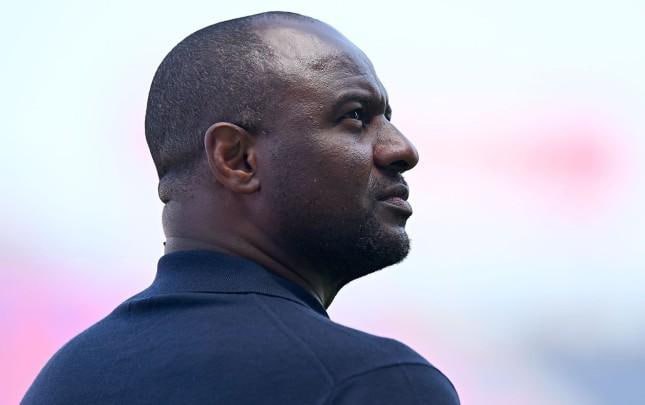 Patrik Vieyra istefaya göndərildi Patrik Vieyra istefaya göndərildi