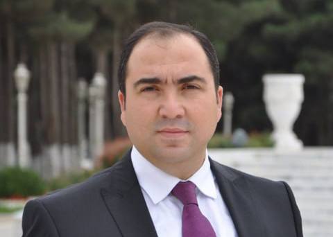 Mətbuat katibinə AĞIR İTKİ - FOTO Mətbuat katibinə AĞIR İTKİ - FOTO