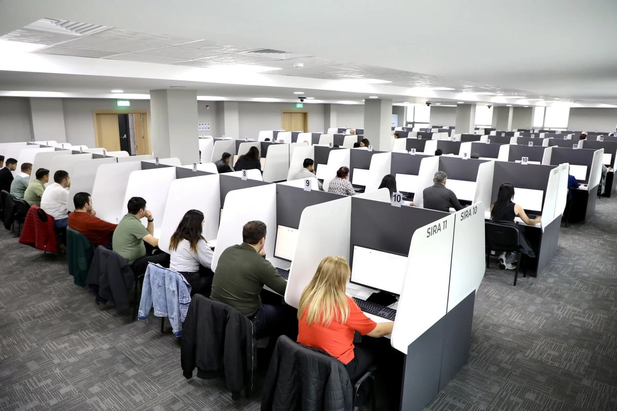 Peşəkar mühasib olmaq istəyənlər İMTAHAN VERDİLƏR