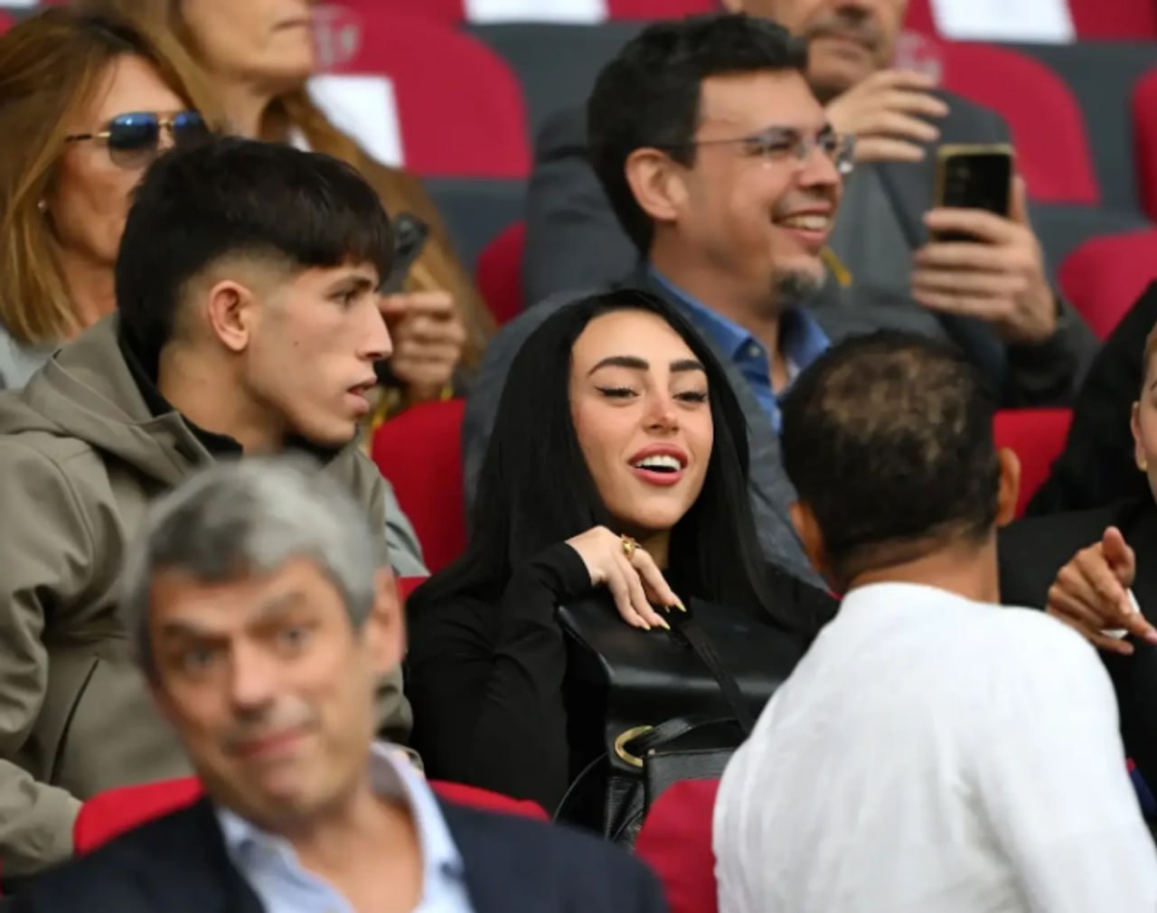 Yamal müğənni Nikoldan ayrıldı – Cəmi 3 ay çəkdi – FOTO