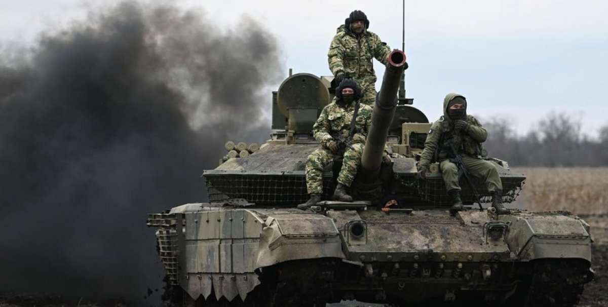 Rusiya ordusu Donetsk vilayətində hücuma keçdi Rusiya ordusu Donetsk vilayətində hücuma keçdi