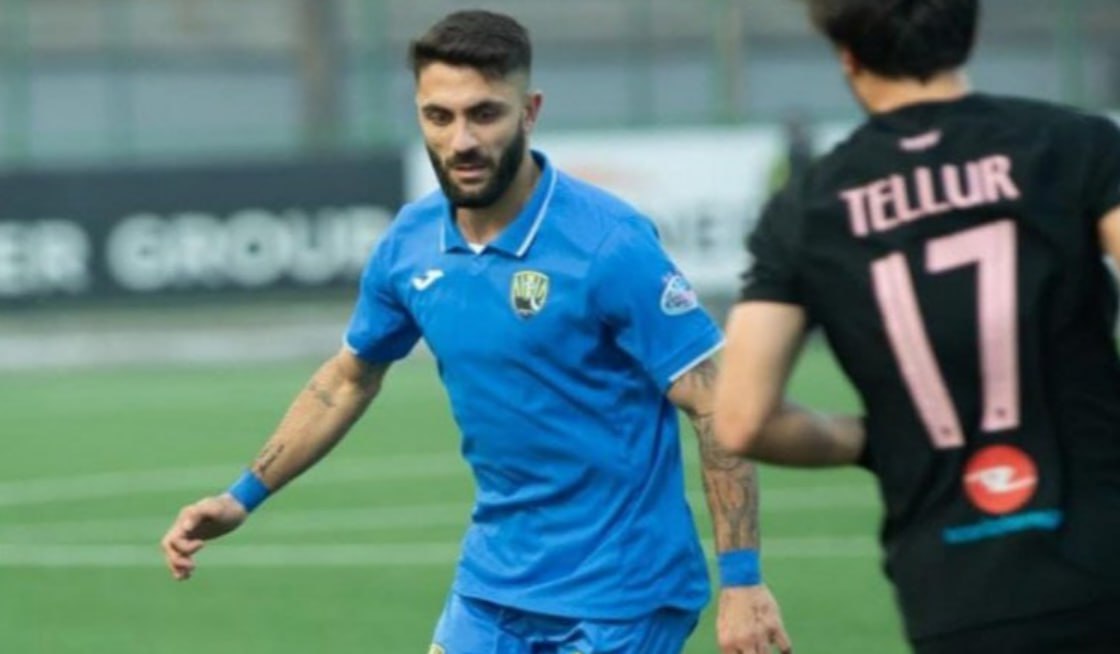 “Kəpəz” keçmiş futbolçusunu geri QAYTARIR