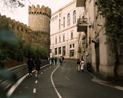 Oyundan öncə Bakıdan maraqlı görüntülər paylaşdılar – VİDEO Oyundan öncə Bakıdan maraqlı görüntülər paylaşdılar – VİDEO