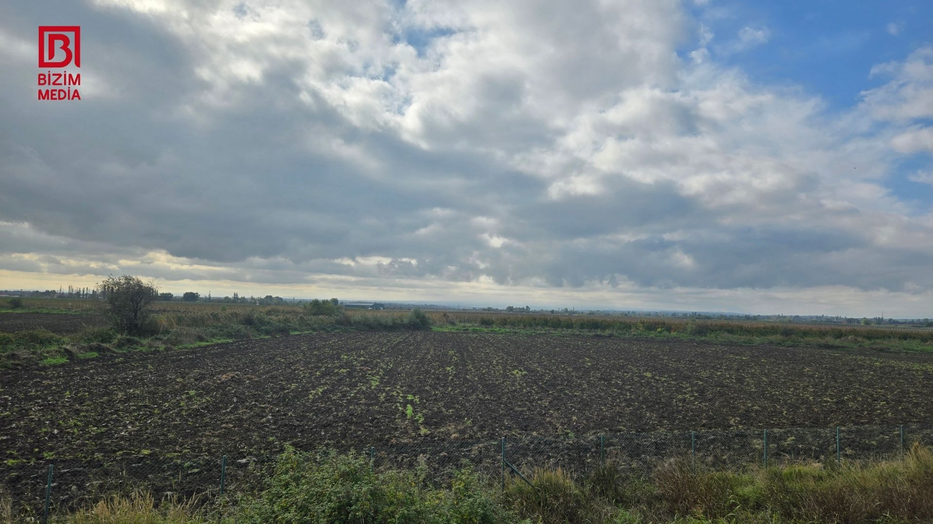 Qusarda torpaq DAVASI - Şəhid bacısının ailəsinə məxsus torpağı necə ƏLƏ KEÇİRİBLƏR? – FOTO