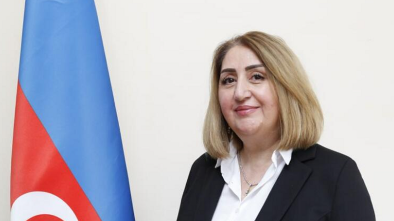 Müəllimlərə “hinduşkabaş” deyən direktorun yerinə TƏYİNAT – FOTO Müəllimlərə “hinduşkabaş” deyən direktorun yerinə TƏYİNAT – FOTO