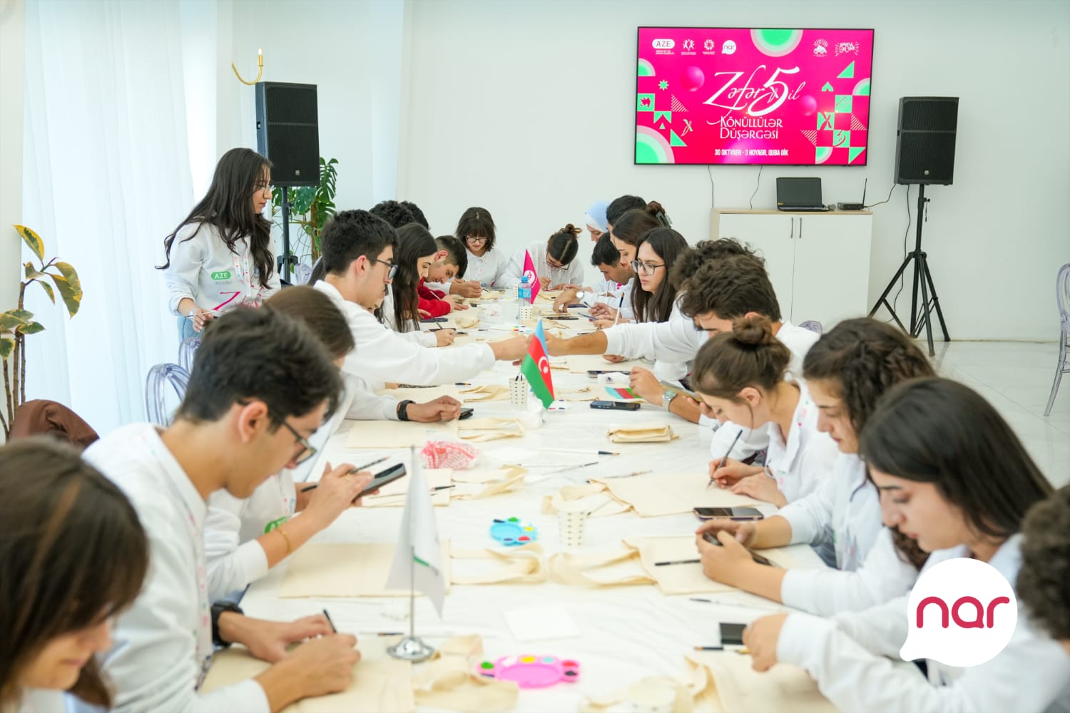 “Nar” Zəfərin 5 illiyini könüllü gənclərə özəl silsilə tədbirlərlə qeyd etdi “Nar” Zəfərin 5 illiyini könüllü gənclərə özəl silsilə tədbirlərlə qeyd etdi