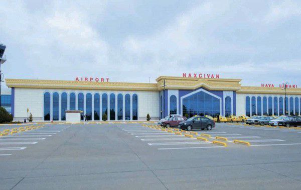 Naxçıvanda 36 yaşlı kişi hava limanında HƏBS EDİLDİ Naxçıvanda 36 yaşlı kişi hava limanında HƏBS EDİLDİ