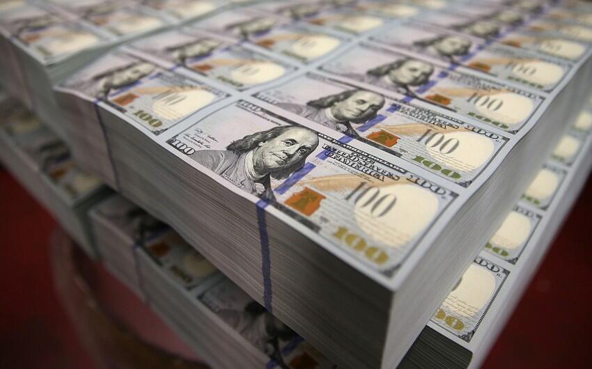 Bakıda doğulan müğənninin Avropada 96 milyonluq sərvəti - FOTO Bakıda doğulan müğənninin Avropada 96 milyonluq sərvəti - FOTO