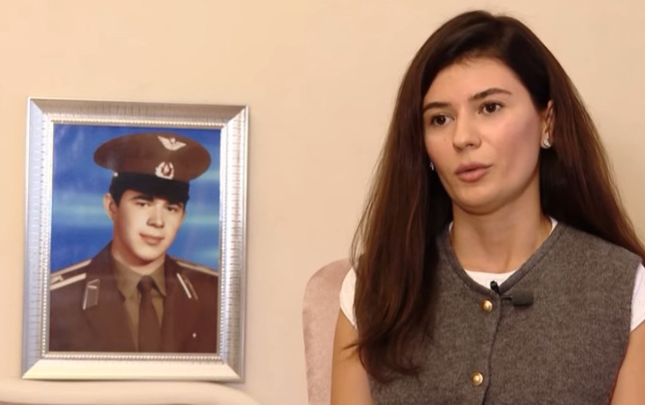 4 ayında atası şəhid oldu, 33 yaşında Milli Qəhrəman... - VİDEO 4 ayında atası şəhid oldu, 33 yaşında Milli Qəhrəman... - VİDEO