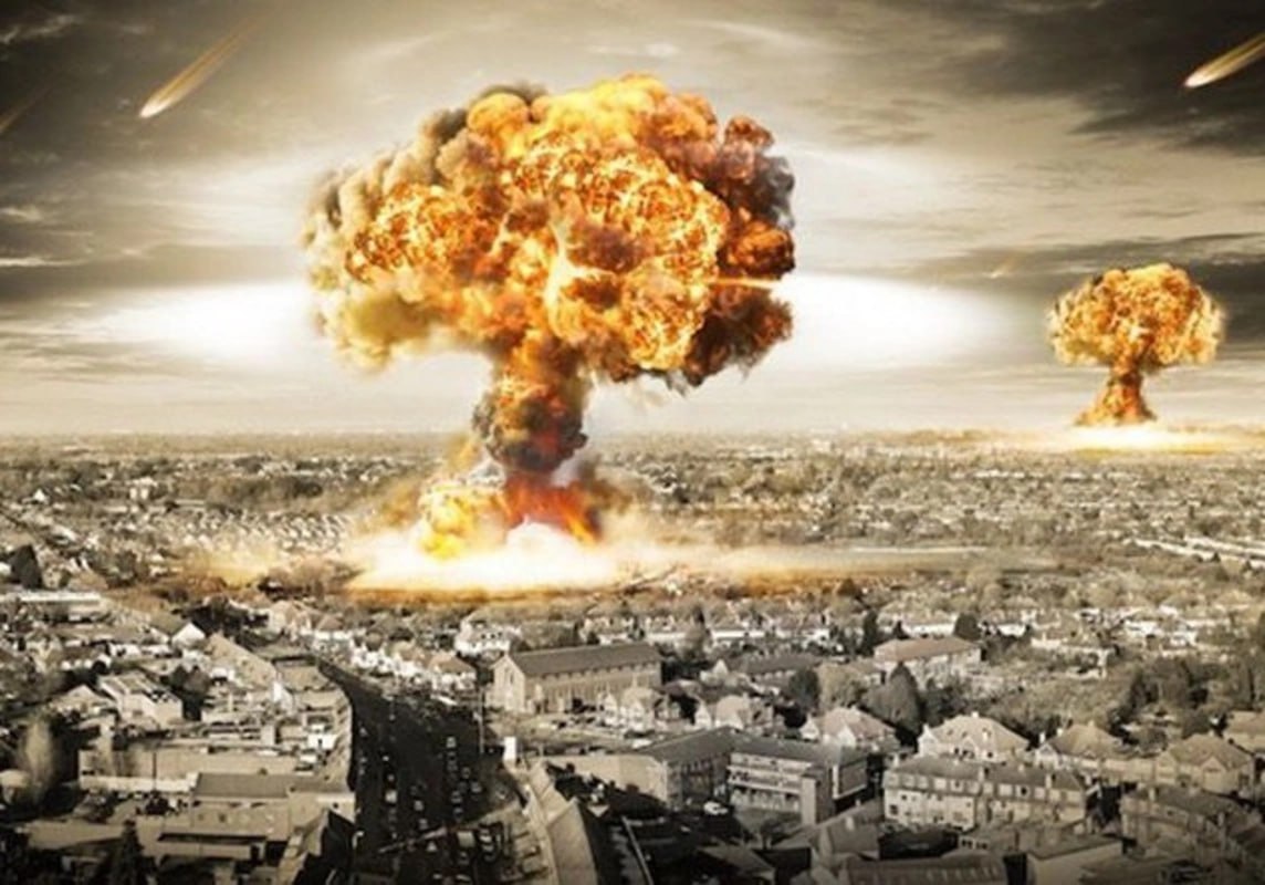 Dünya nüvə müharibəsinin astanasında - İlk addımı kim atacaq? Dünya nüvə müharibəsinin astanasında - İlk addımı kim atacaq?