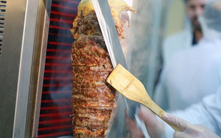 Şəmkirdə dönərdən kütləvi ZƏHƏRLƏNMƏ