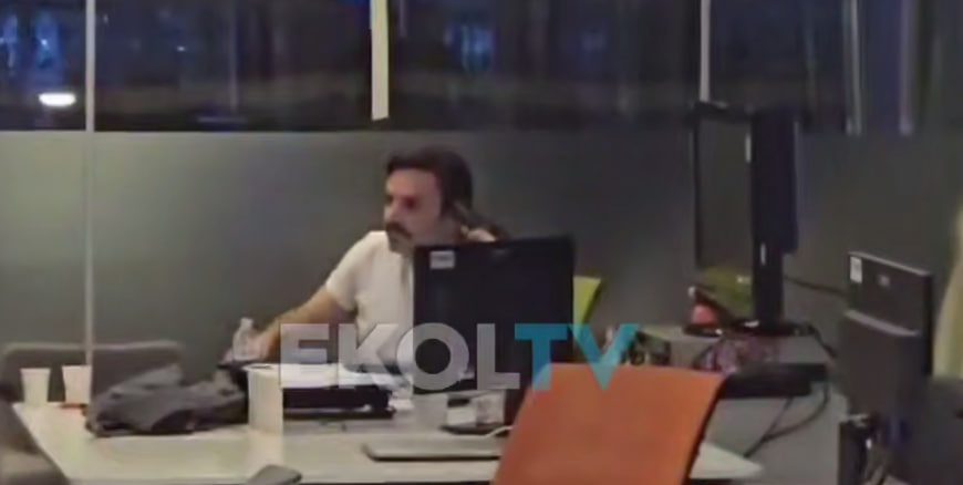 SON DƏQİQƏ: Türkiyədə silahlı şəxs televiziya binasına basqın etdi - VİDEO