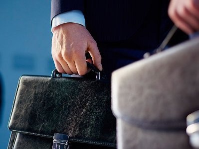 Süni intellektdən işçilərə ŞOK ZƏRBƏ