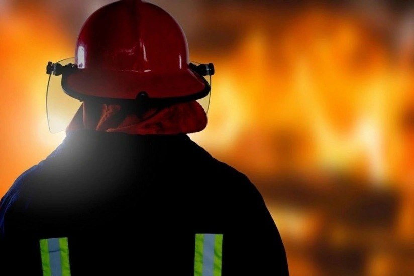 Suraxanıda binada yanğın – Ölən var