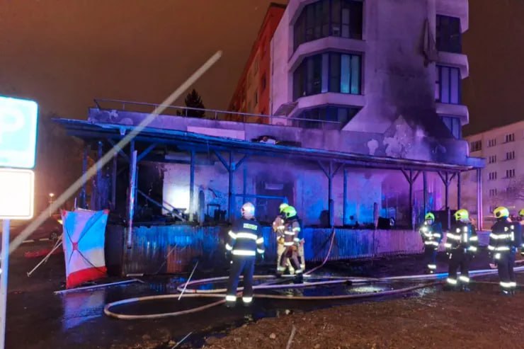 Bakıda “La Villa” restoranında PARTLAYIŞ: Ölən var - FOTO Bakıda “La Villa” restoranında PARTLAYIŞ: Ölən var - FOTO