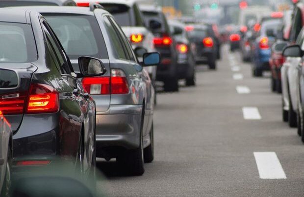 Sürücülərin DİQQƏTİNƏ: Paytaxt yollarında tıxac var