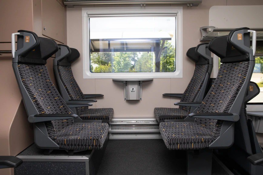 ADY qatarlarda başqaları üçün yer saxlayan sərnişinlərə MÜRACİƏT ETDİ ADY qatarlarda başqaları üçün yer saxlayan sərnişinlərə MÜRACİƏT ETDİ