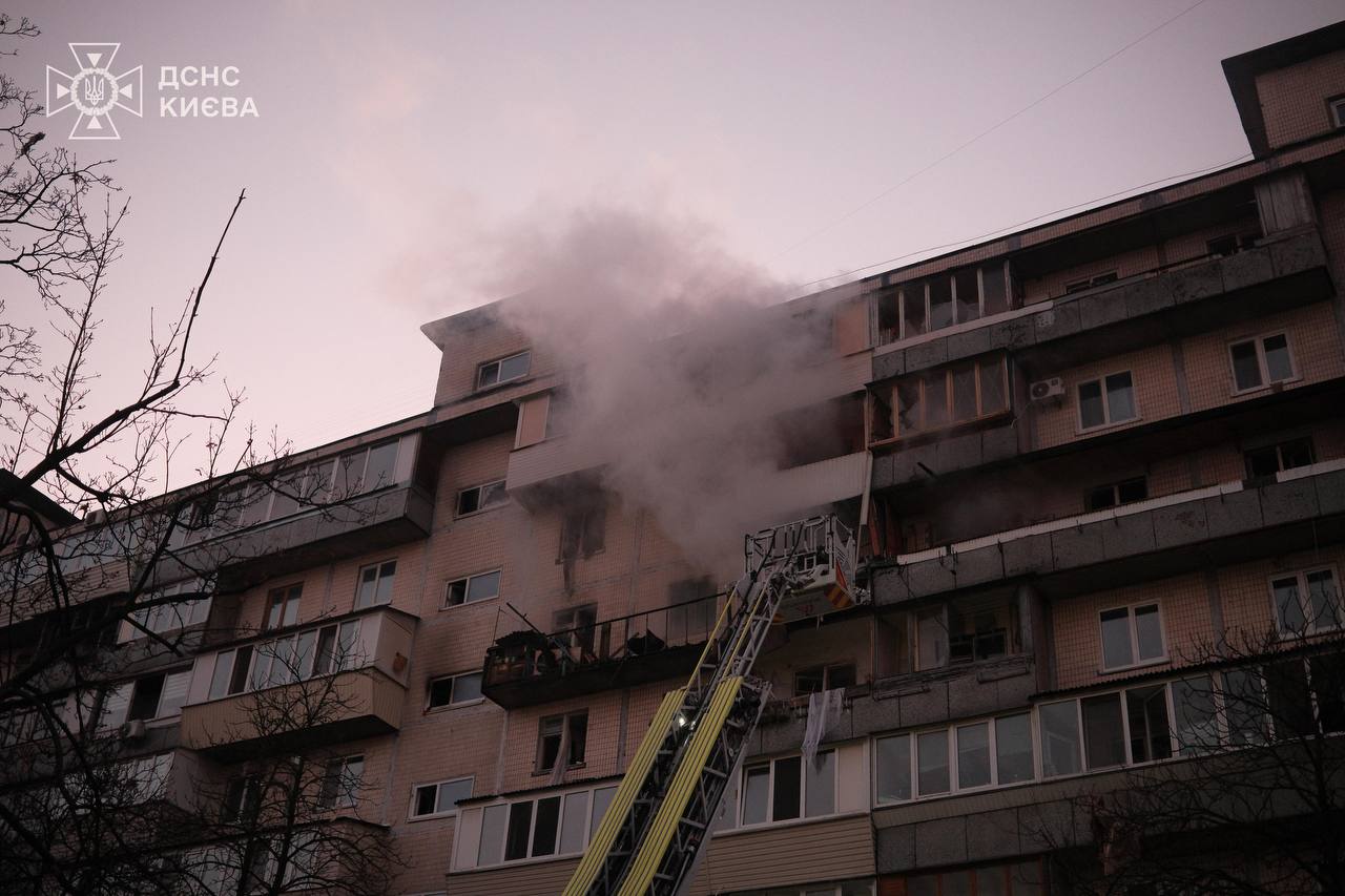 Rusiya Kiyevi “İsgəndər”lə VURDU – Qəlpələr Azərbaycan səfirliyinə düşdü - FOTO/VİDEO Rusiya Kiyevi “İsgəndər”lə VURDU – Qəlpələr Azərbaycan səfirliyinə düşdü - FOTO/VİDEO